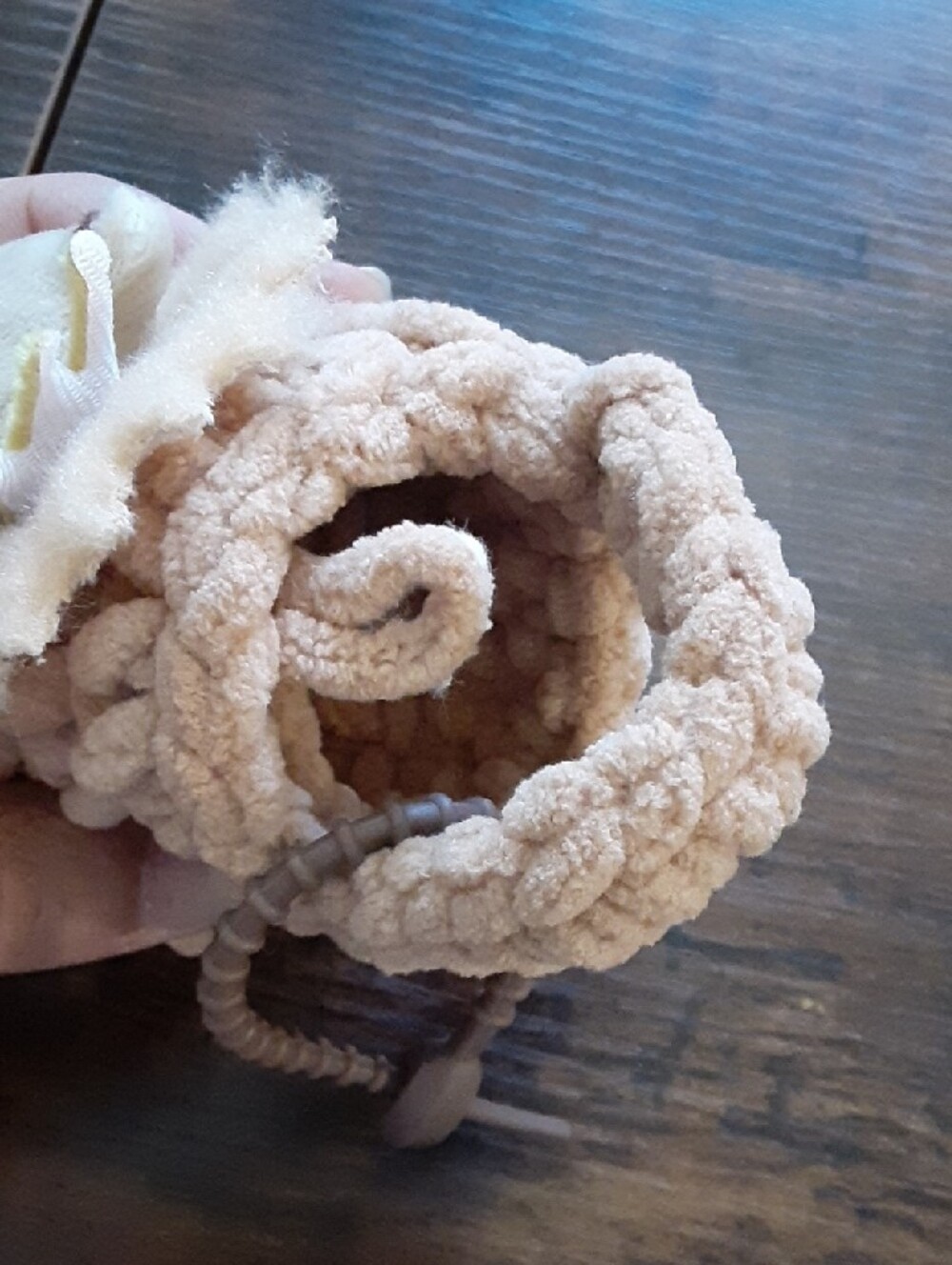 Crochet Beige And Brown Lion Bag Charm - Picture 4 of 6